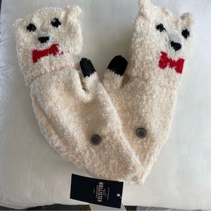 NWT Hollister Polar Bear Fold-Over Mittens
